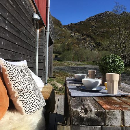 Lofoten Fjord Lodge Saupstad  Esterno foto
