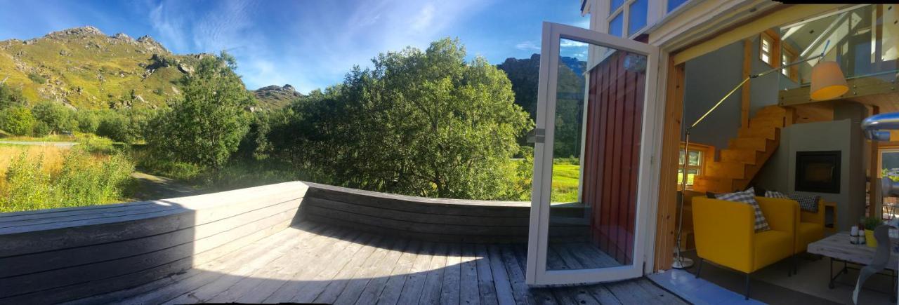 Lofoten Fjord Lodge Saupstad  Esterno foto