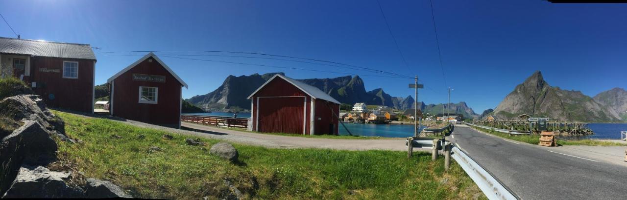 Lofoten Fjord Lodge Saupstad  Esterno foto