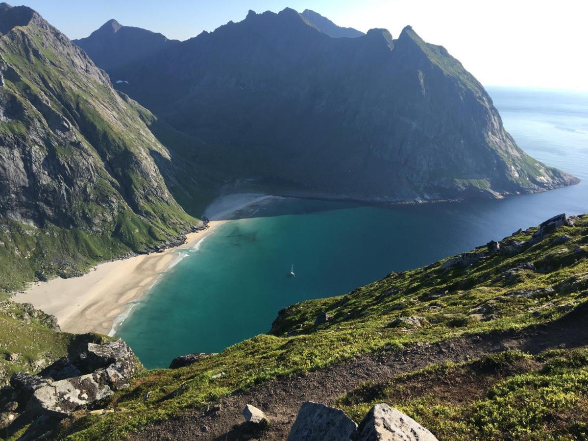 Lofoten Fjord Lodge Saupstad  Esterno foto
