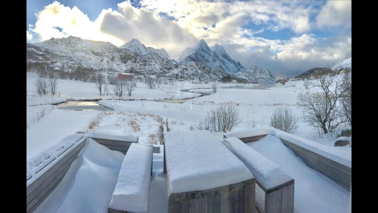 Lofoten Fjord Lodge Saupstad  Esterno foto